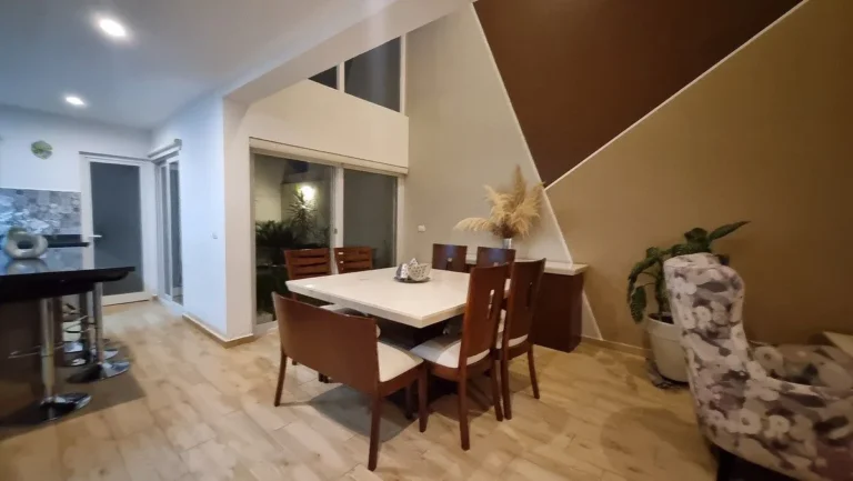 CASA EN VENTA CON ROOF EN ZIBATA, EL MARQUES, QUERETARO