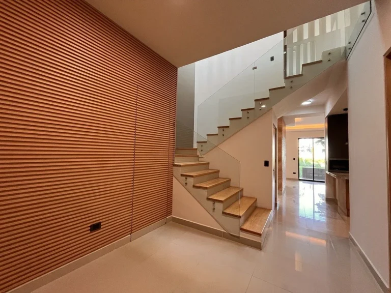 CASA EN VENTA CUMBRES DEL LAGO JURIQUILLA
