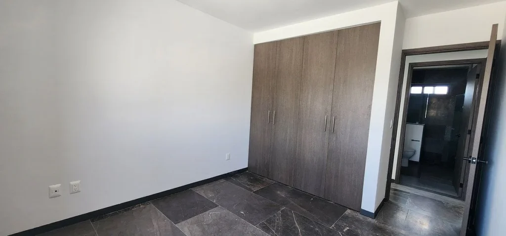 DEPARTAMENTO EN RENTA EN SIN AMUEBLAR EN LA VISTA EN PRIVADA