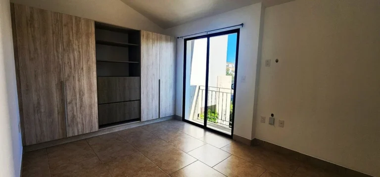CASA EN VENTA EN TORRE DE PIEDRA EN EL REFUGIO