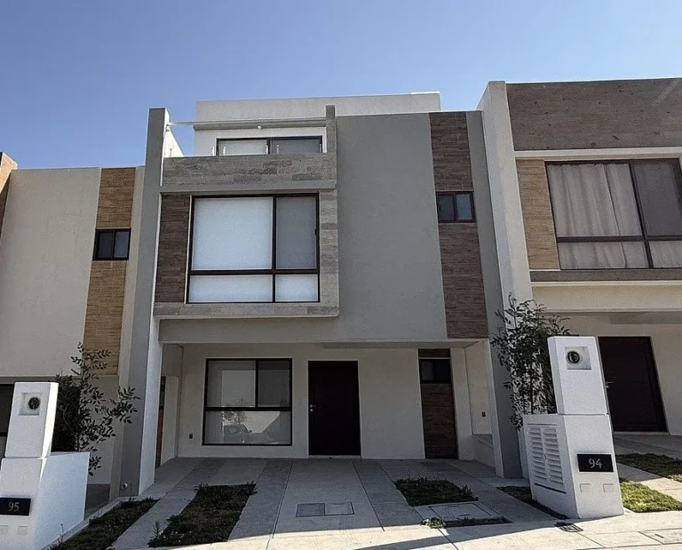 Casa en Venta en Áurea Zibatá con Roof Garden