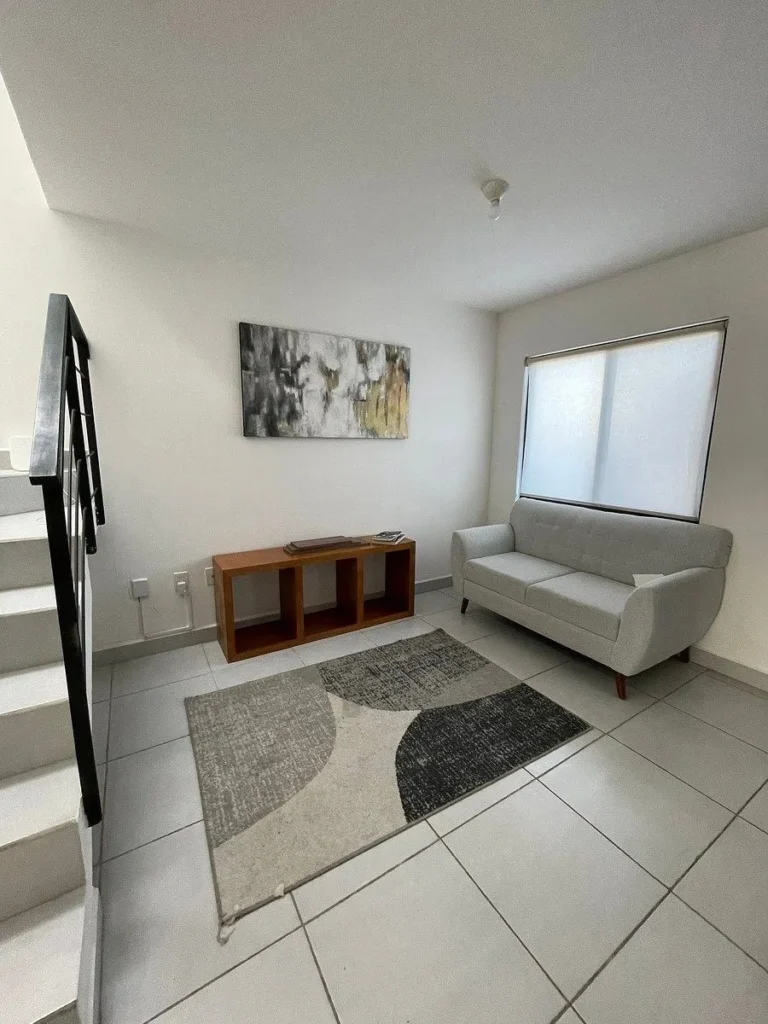 CASA AMUEBLADA EN RENTA EN ZAKIA