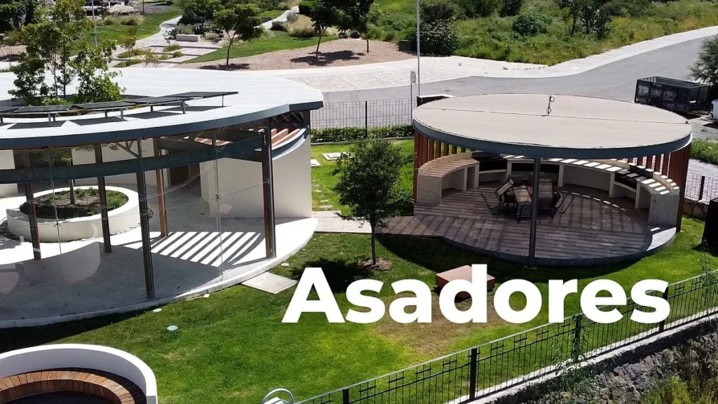 TERRENO EN VENTA EN ZIBATA AL LADO DEL CAMPO DE GOLF