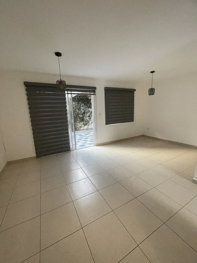 CASA EN RENTA EN ZAKIA