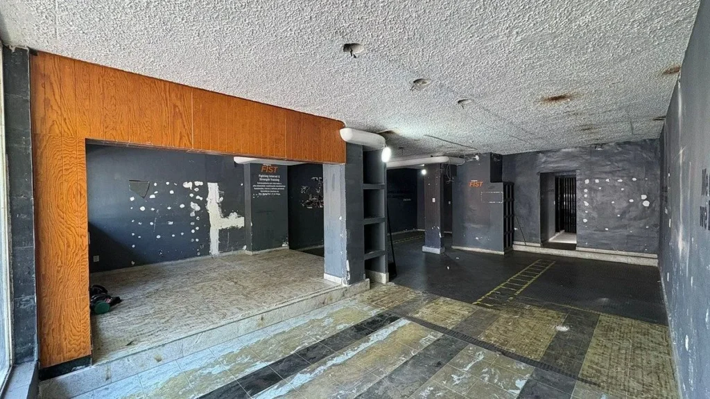 LOCAL COMERCIAL EN RENTA, INCREIBLE UBICACION !!! COLONIA ANZURES