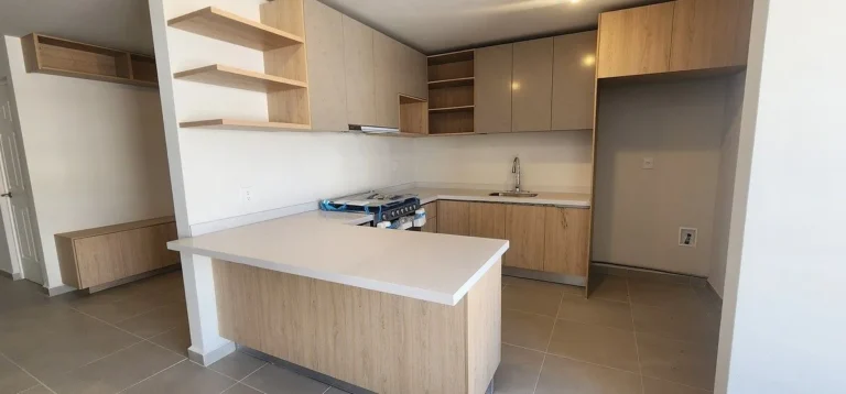DEPARTAMENTO EN RENTA EN QUERETARO MODERNO A SOLO 15 MIN DE UNIVERSIDAD ANAHUAC