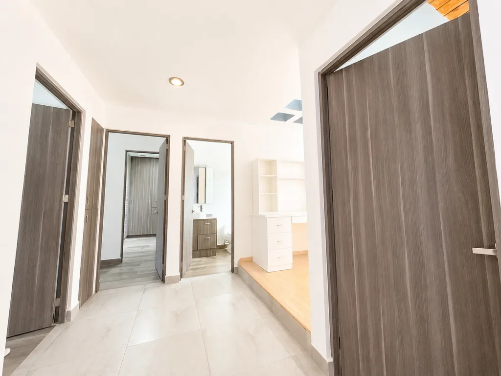 Casa en venta en Cumbres del Cimatario con Recámara en PB