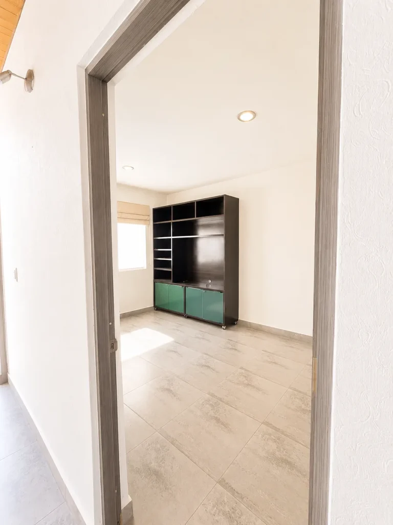 Casa en venta en Cumbres del Cimatario con Recámara en PB